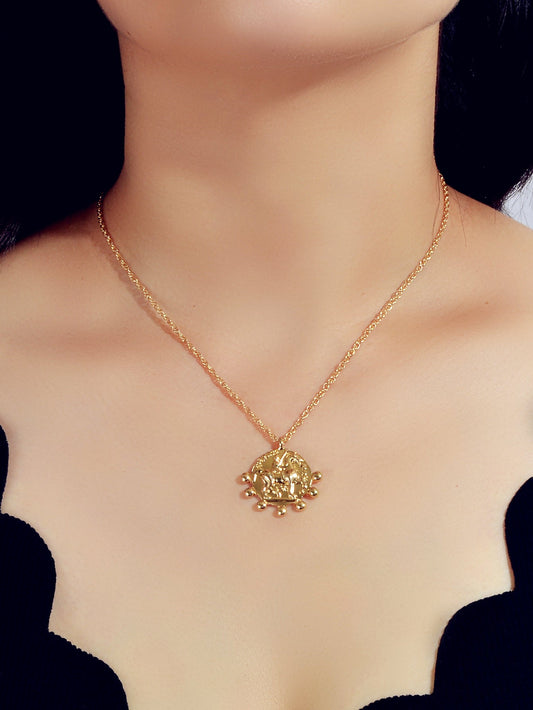 Gold Chain Carved Riding Horse Round Pendant Trendy Necklace Fashion Jewellery - UrbanNest Co