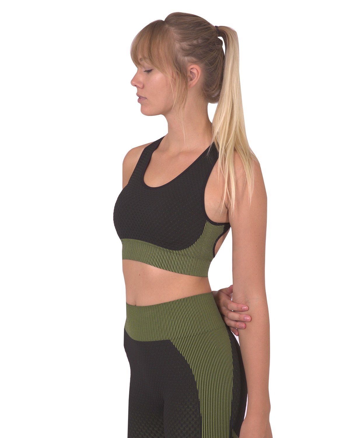 Trois Seamless Sports Bra - Black with Green - UrbanNest Co