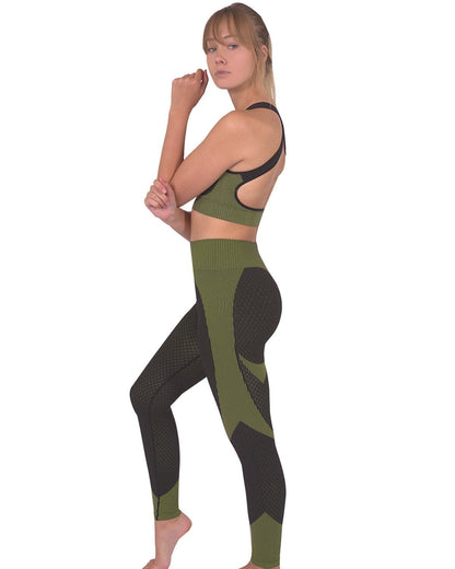 Trois Seamless Sports Bra - Black with Green - UrbanNest Co