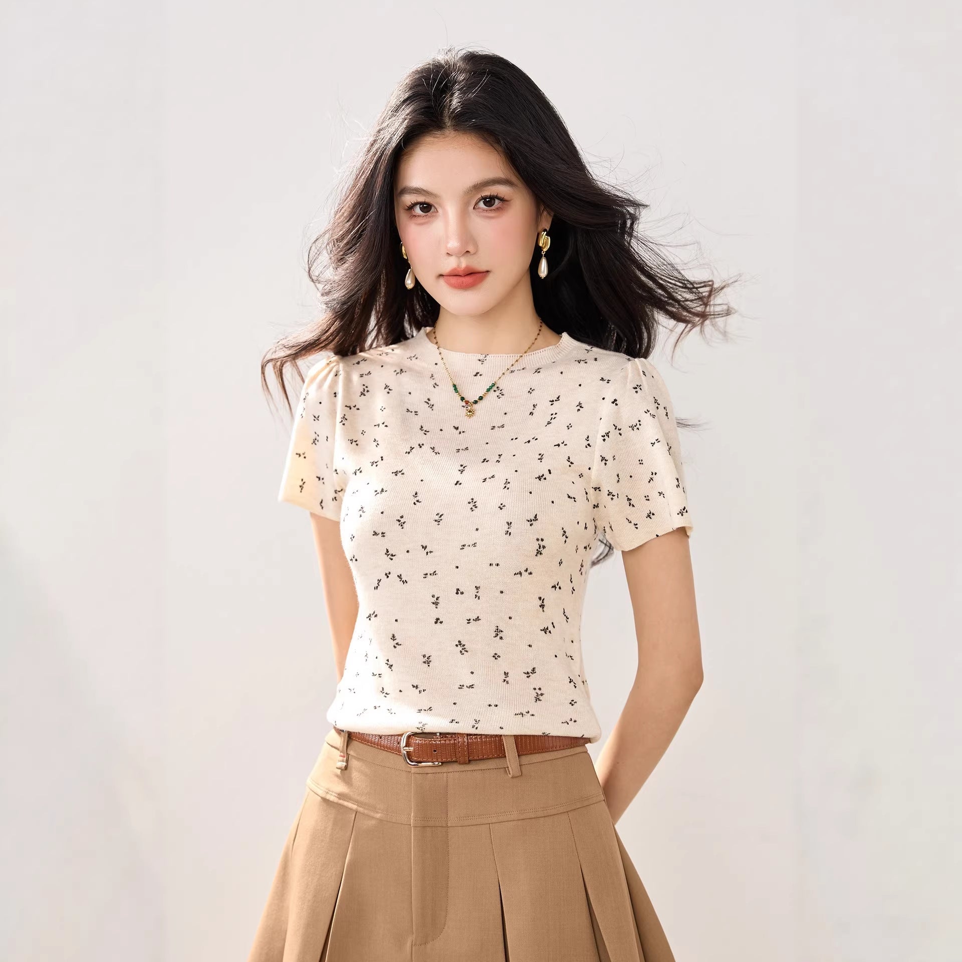 Retro Floral High - Shoulder Short Sleeve T-Shirt for Women, Summer Fashion Fitted Inner Layer Top - UrbanNest Co