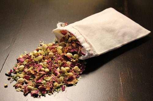 Organic Rejuvenating Bath Tea or Sachet - UrbanNest Co